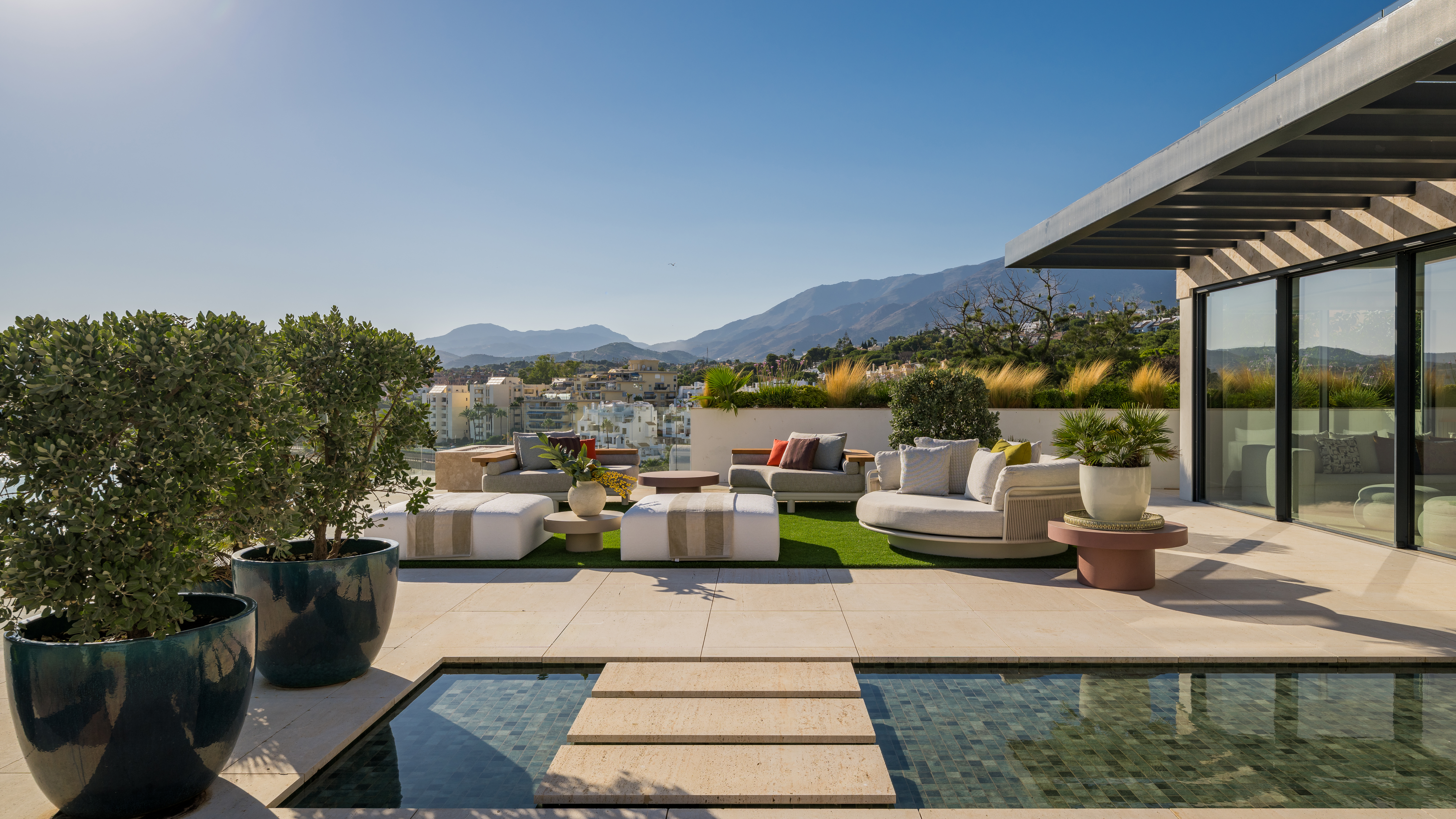 Atelier 4, Estepona